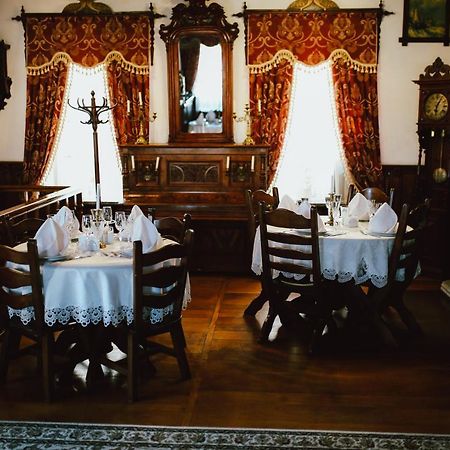 Antique House Hotel Dubno Exterior foto