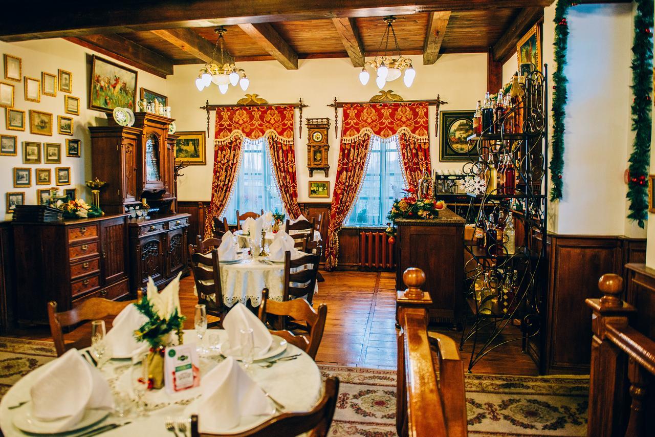 Antique House Hotel Dubno Exterior foto