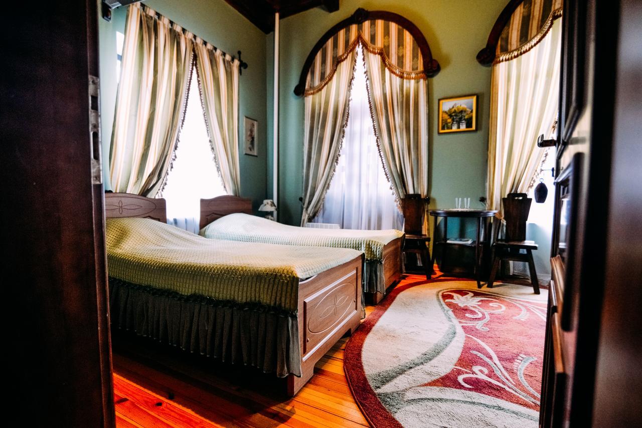 Antique House Hotel Dubno Exterior foto